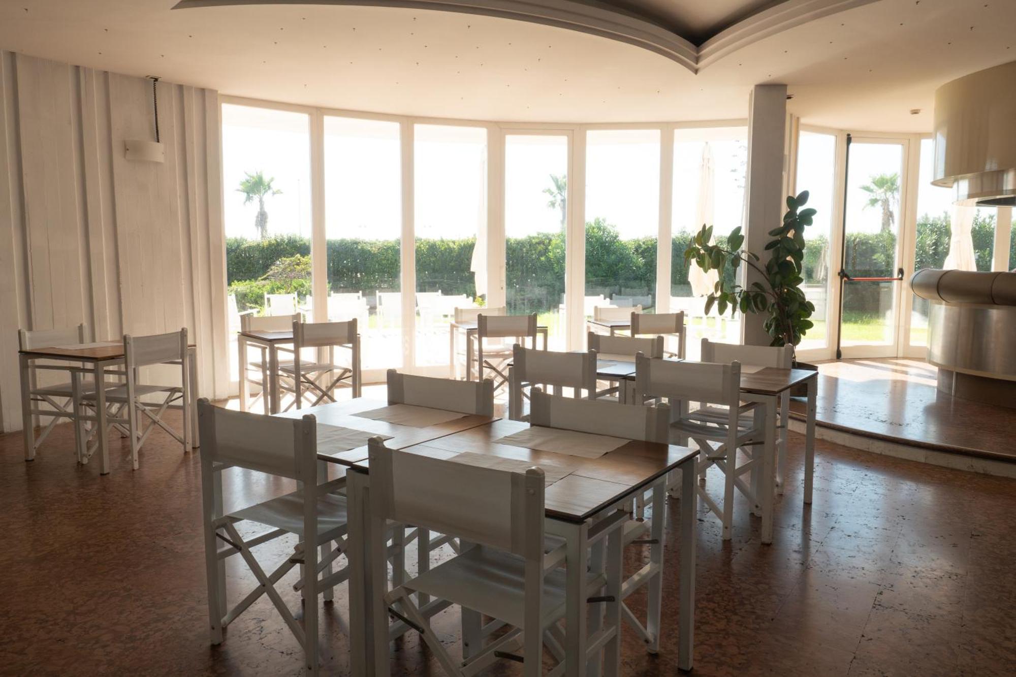 Hotel La Conchiglia Fregenae Esterno foto