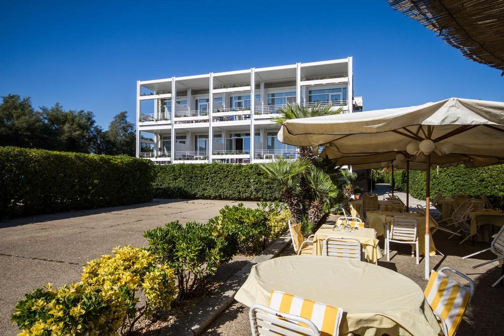 Hotel La Conchiglia Fregenae Esterno foto