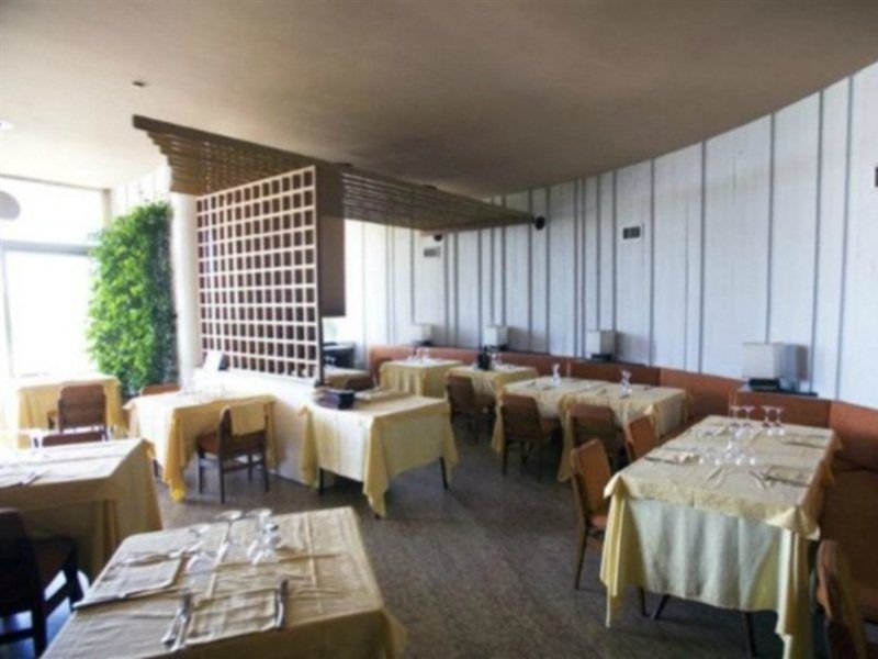 Hotel La Conchiglia Fregenae Esterno foto